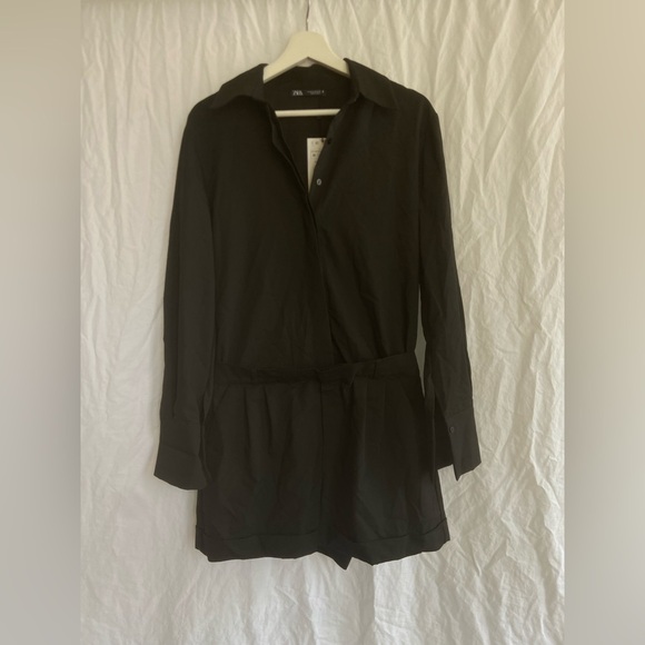 Zara SHIRT STYLE SHORT JUMPSUIT. Black Size Medium NEW - Picture 4 of 13
